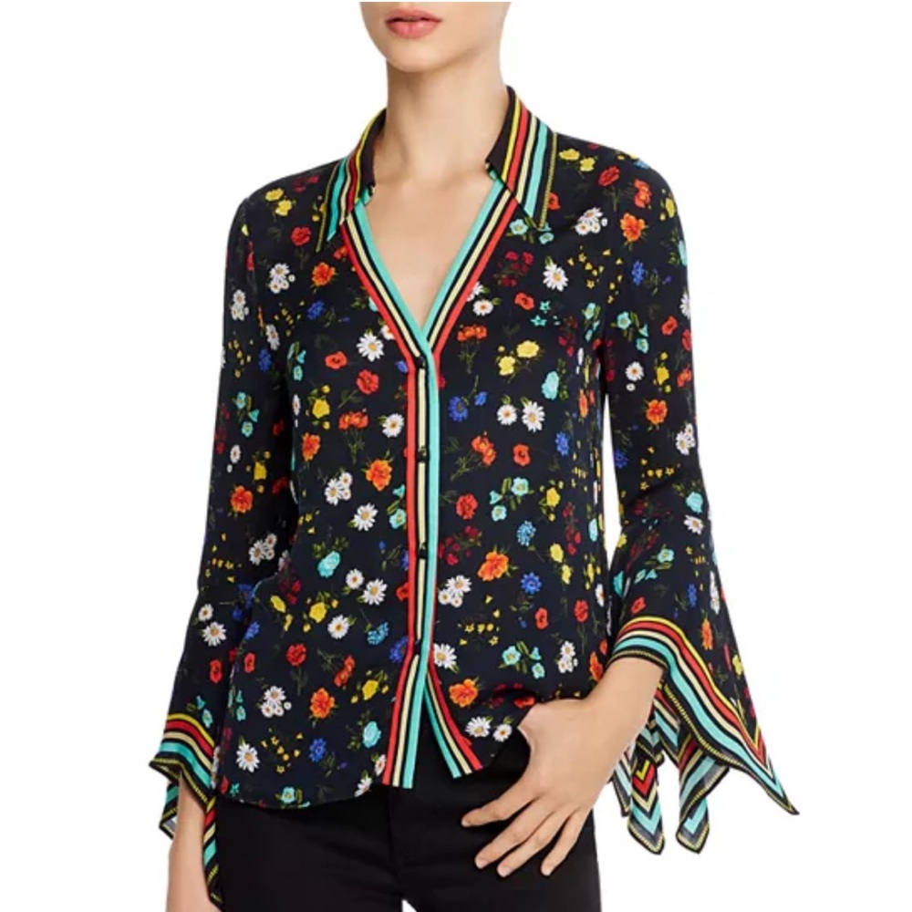Alice and Olivia
Randa Floral Bell-Sleeve Blouse